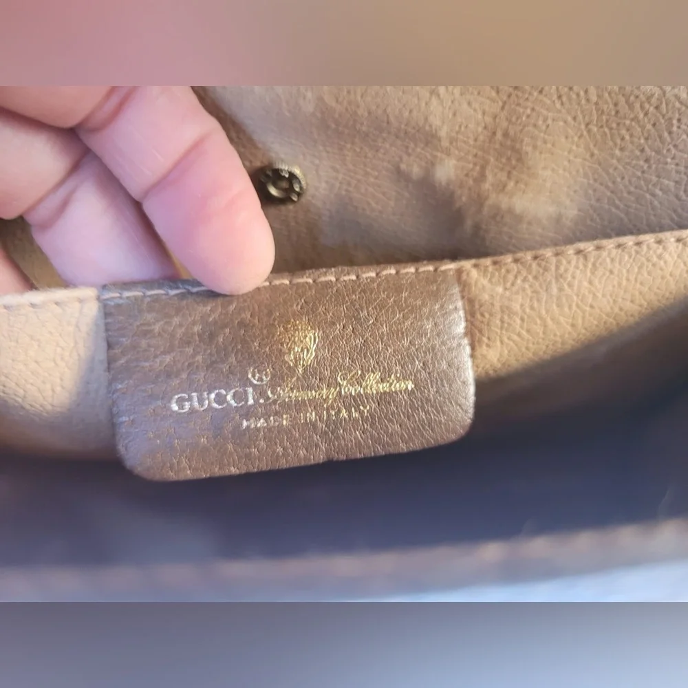 Vintage GUCCI Clutch - Picture 11 of 16